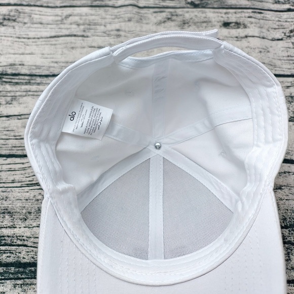 ALO Yoga Off-Duty Baseball Cap - Picture 5 of 5